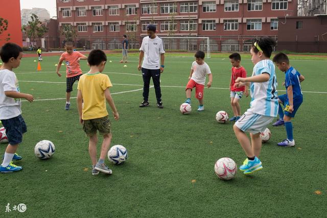 CBA第一周全明星票选结果 阿联曾凡博当选票王